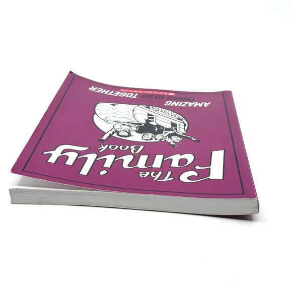 The Family Book - Amazing Things to Do Together, Paperback / ISBN 0545119073 - Picture 5 of 9